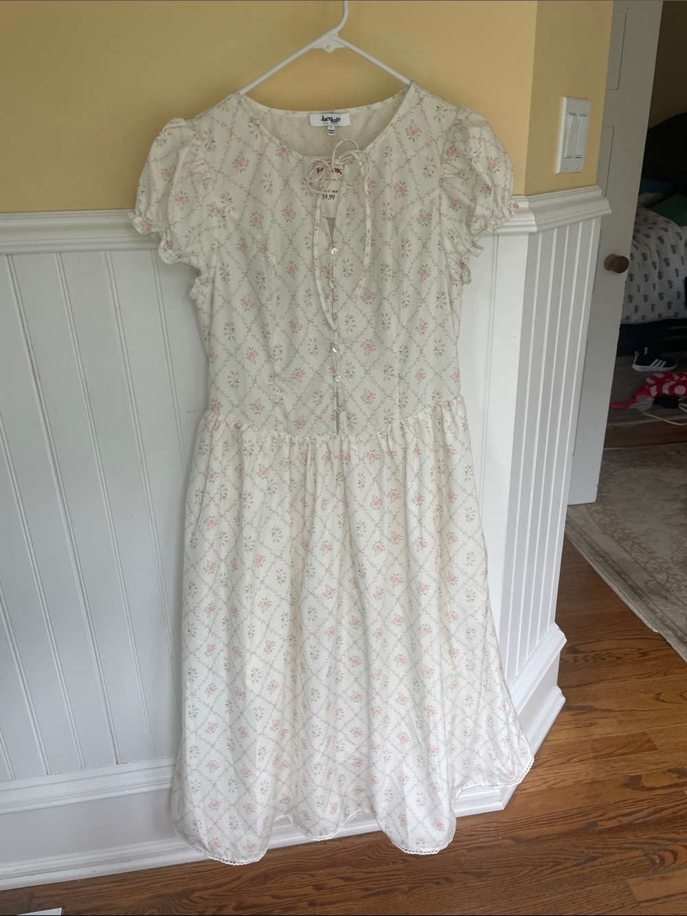 lilt Cream Floral Tie-Front Puff Sleeve Dress